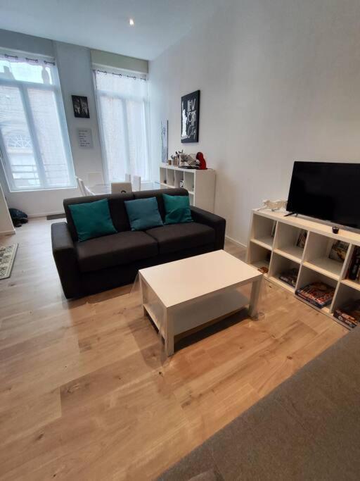 Grand Volume Calme Centre-Ville Tan1 Cambrai Zewnętrze zdjęcie